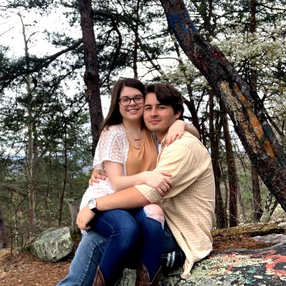 Meet your Posher, Haley - Picture 1 of 1